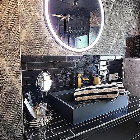 Midcoast „the Black“ Appartement